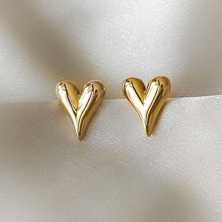 Heart Gold Earrings