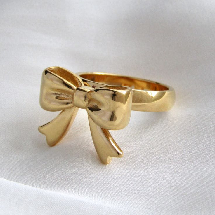 Bow Ring